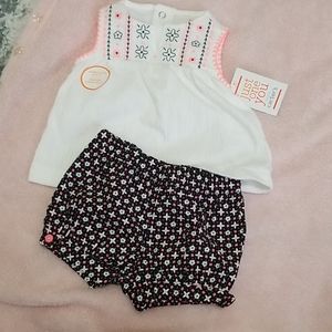 Infant clothing
